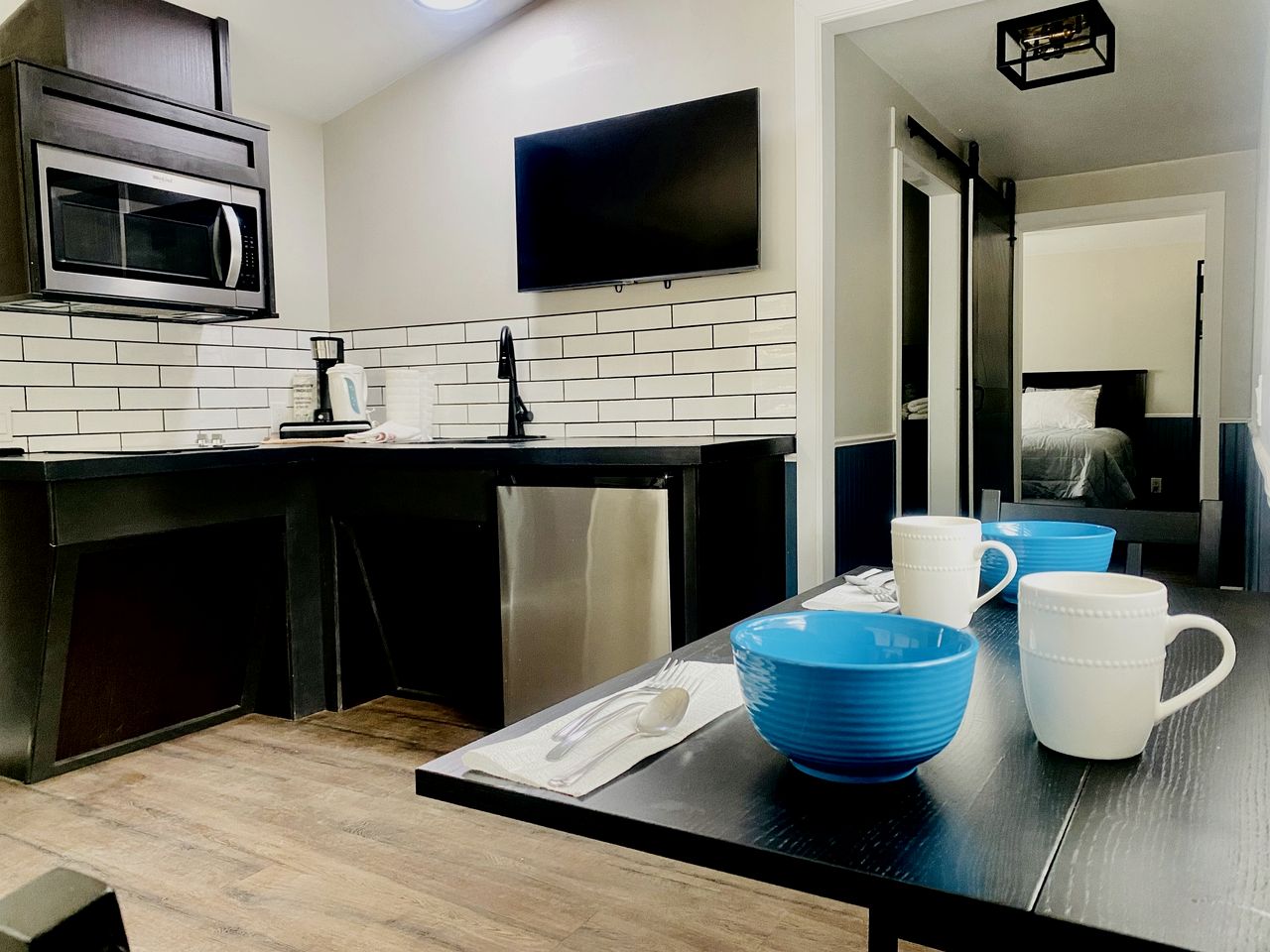 Modern Tiny Home with Mountain Views Near Mt. Whitney, Lone Pine, California