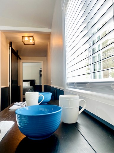 Cabins (United States of America, Lone Pine, California)