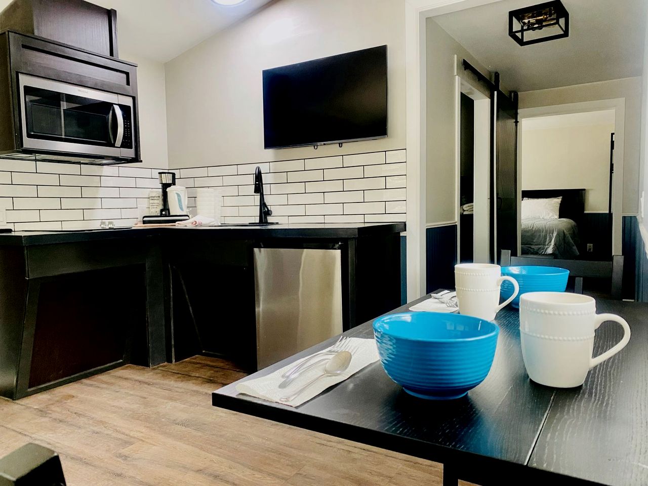 Modern Tiny Home with Mountain Views Near Mt. Whitney, Lone Pine, California