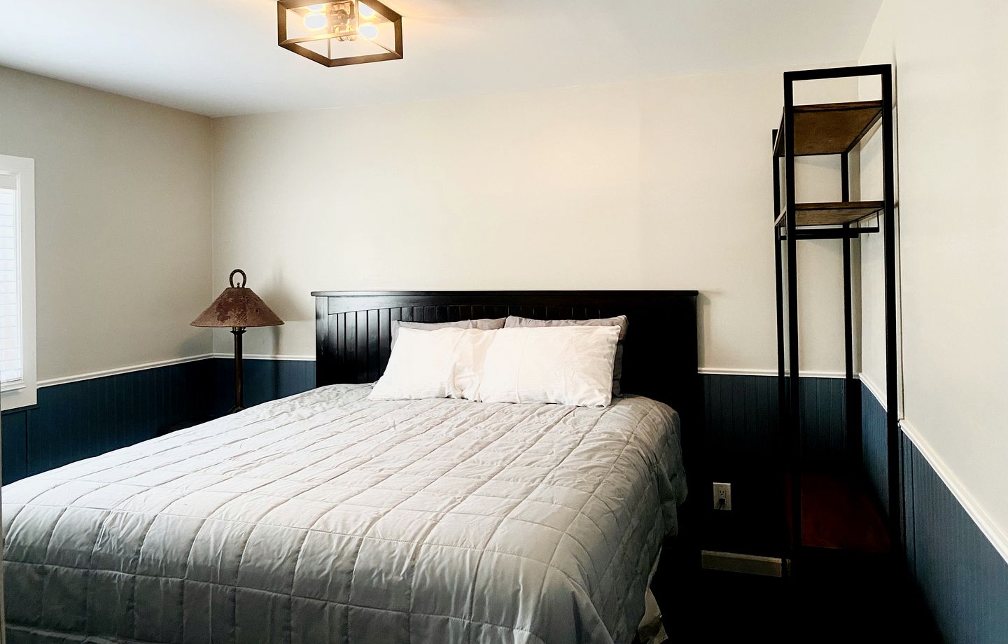 Modern Tiny Home with Mountain Views Near Mt. Whitney, Lone Pine, California