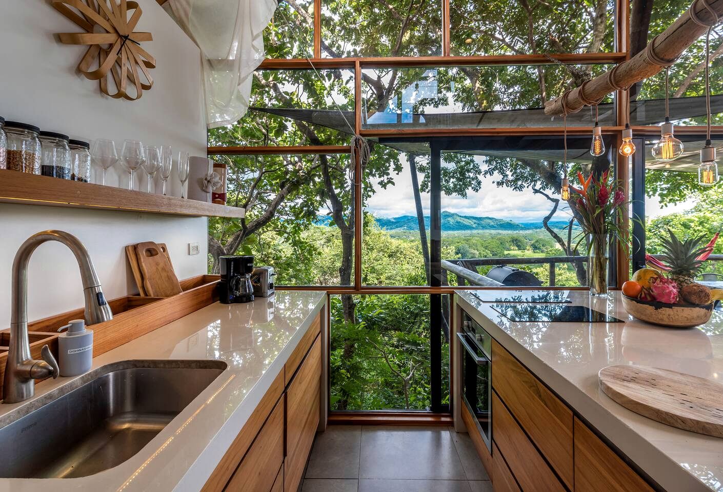 Stylish Eco Treehouse with Panoramic Views near Playa Grande, Matapalo Costa Rica