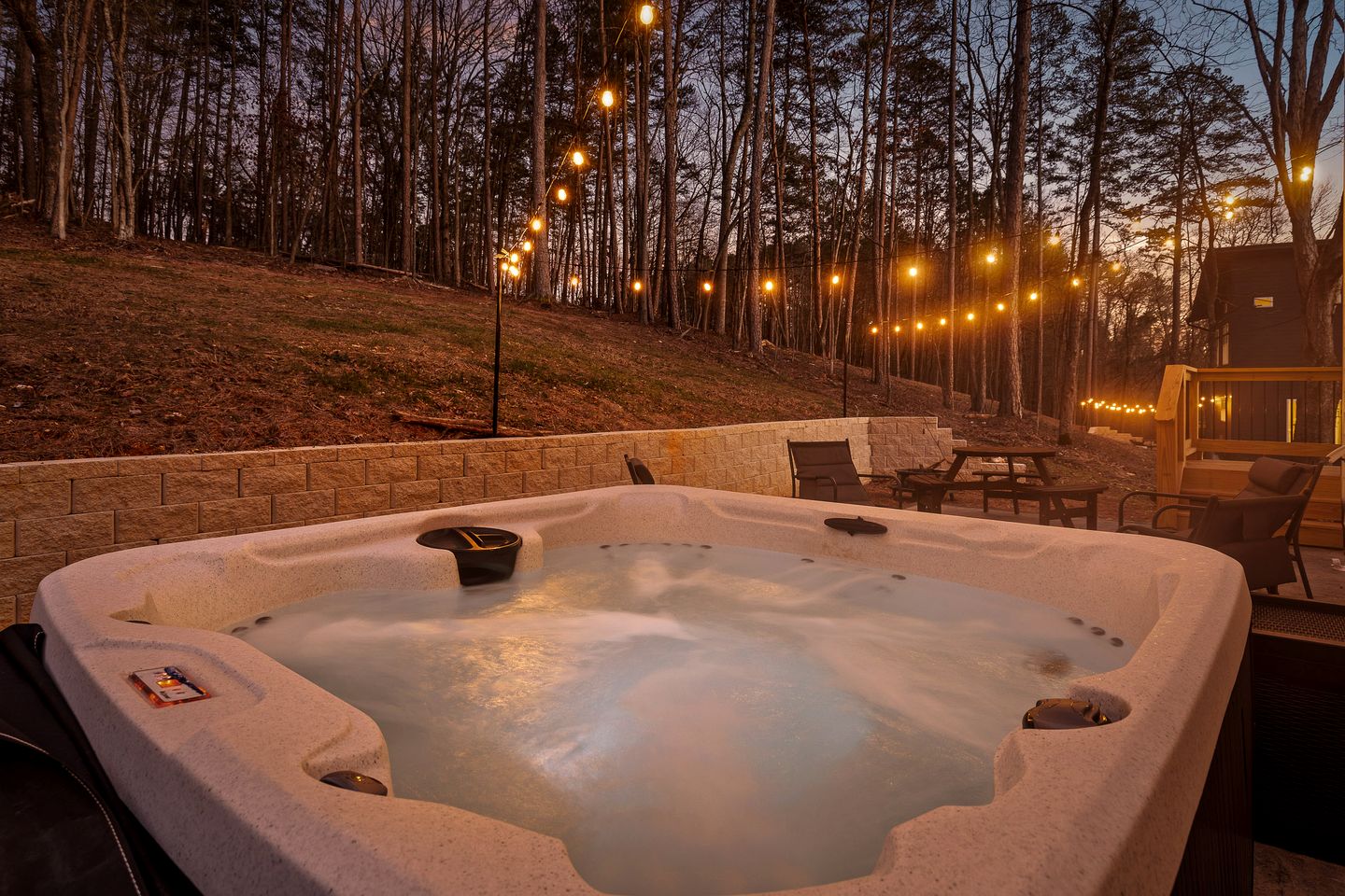 Modern Trio of Cottages Perfect for Large Family Groups in Chickamauga, Georgia