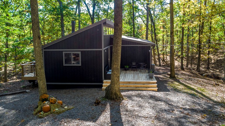 Cabins (United States of America, Hedgesville, West Virginia)