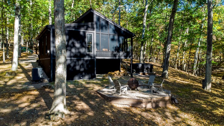 Cabins (United States of America, Hedgesville, West Virginia)