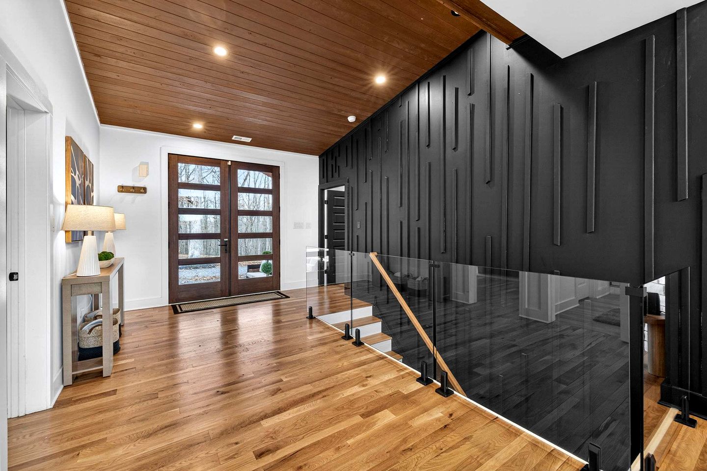 Luxurious Modern Mountain Retreat with Hot Tub & Stargazing Dome Near Berkeley Springs, Hedgesville WV