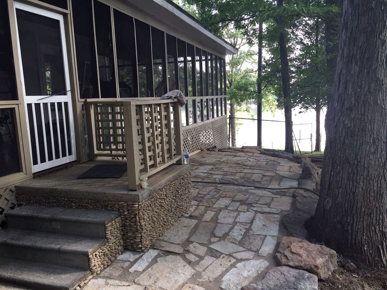 Mom's Cabin, Cabins, Charlotte, United States of America Glamping Hub