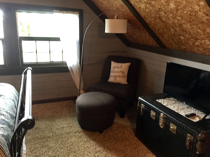 Lisa Mays Rentals Mom's Place, Cottages, Cashiers, United States of America Glamping Hub