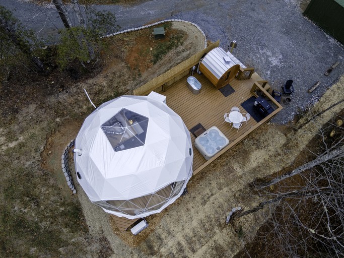Domes (United States of America, Balsam Grove, North Carolina)