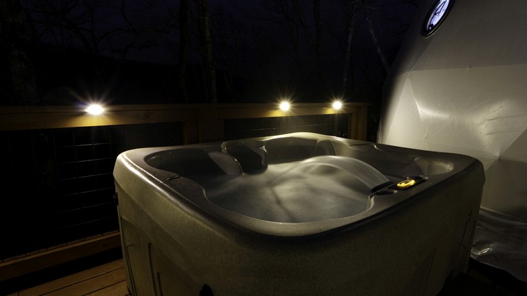 Domes (United States of America, Balsam Grove, North Carolina)