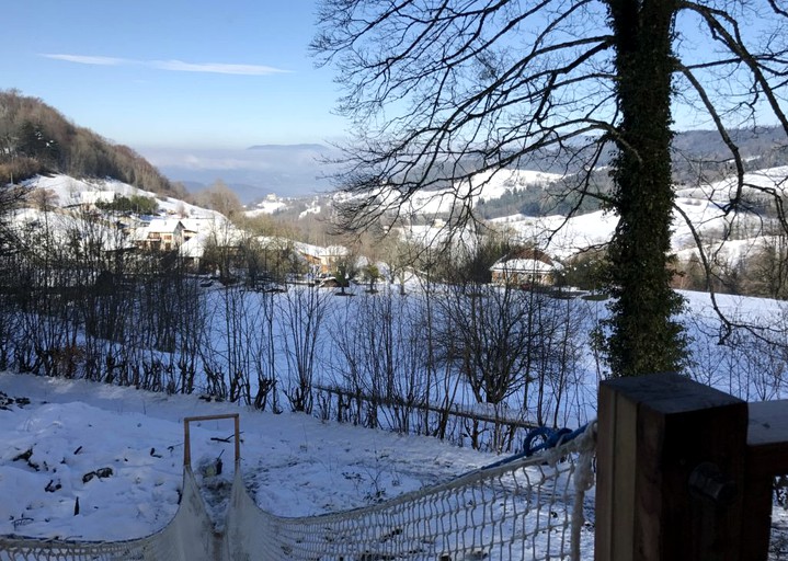 Bubbles & Domes (Voiron, Auvergne-Rhône-Alpes, France)