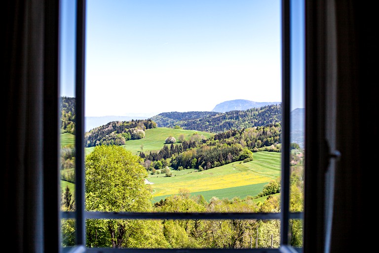 Tree Houses (Voiron, Auvergne-Rhône-Alpes, France)