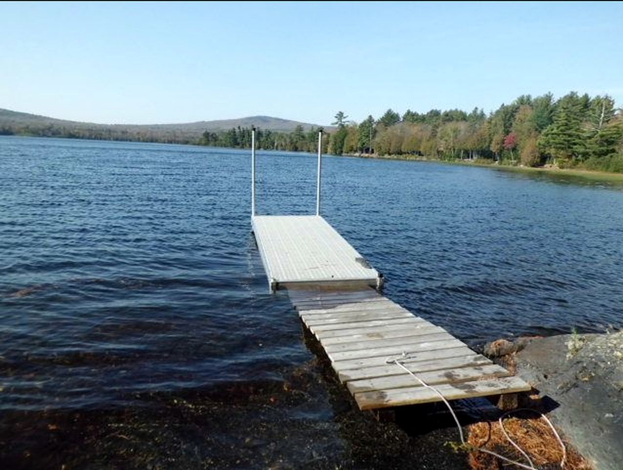 Amazing Lakefront Cabin in the Woodlands near Bangor, Maine