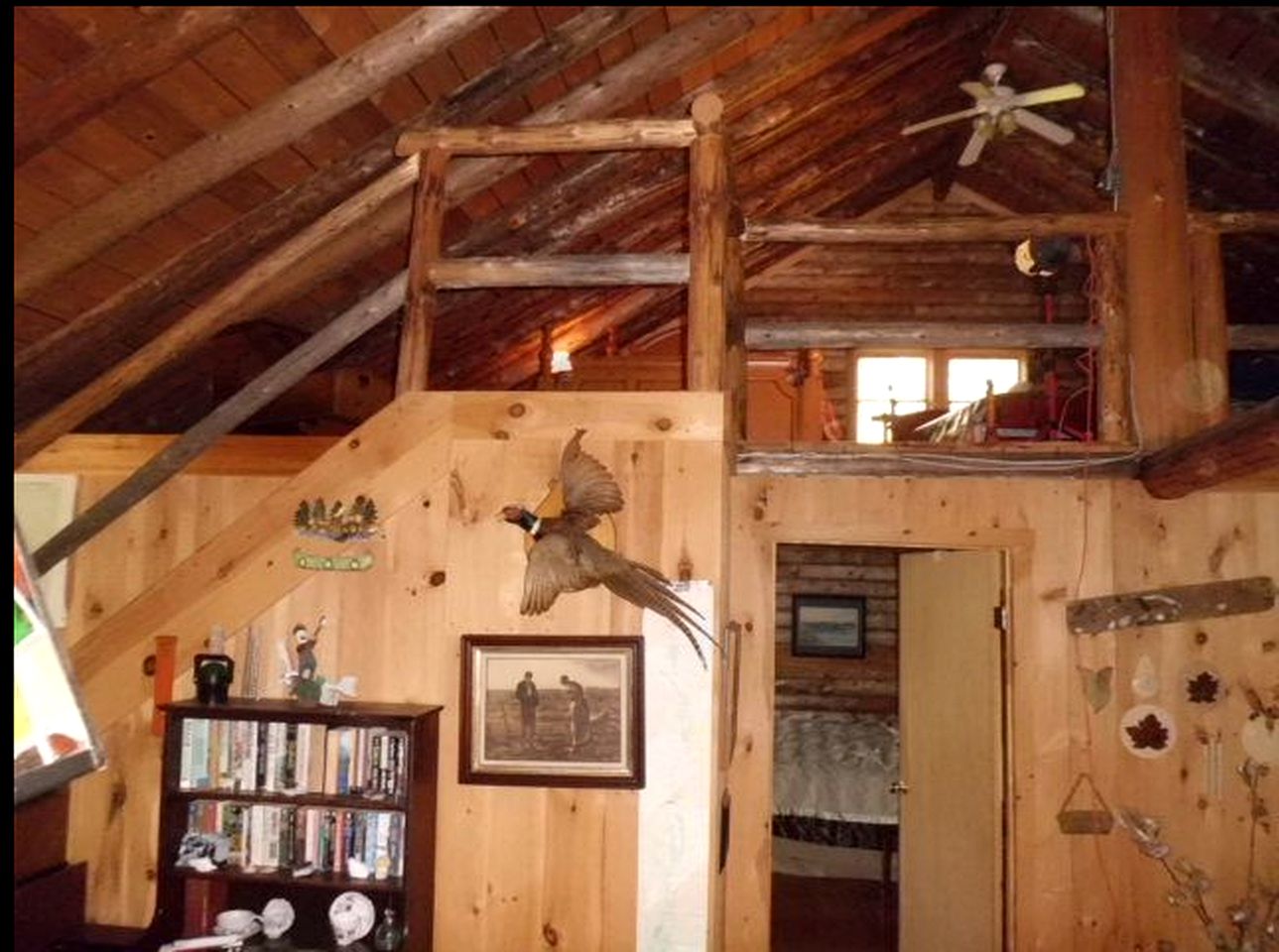 Amazing Lakefront Cabin in the Woodlands near Bangor, Maine