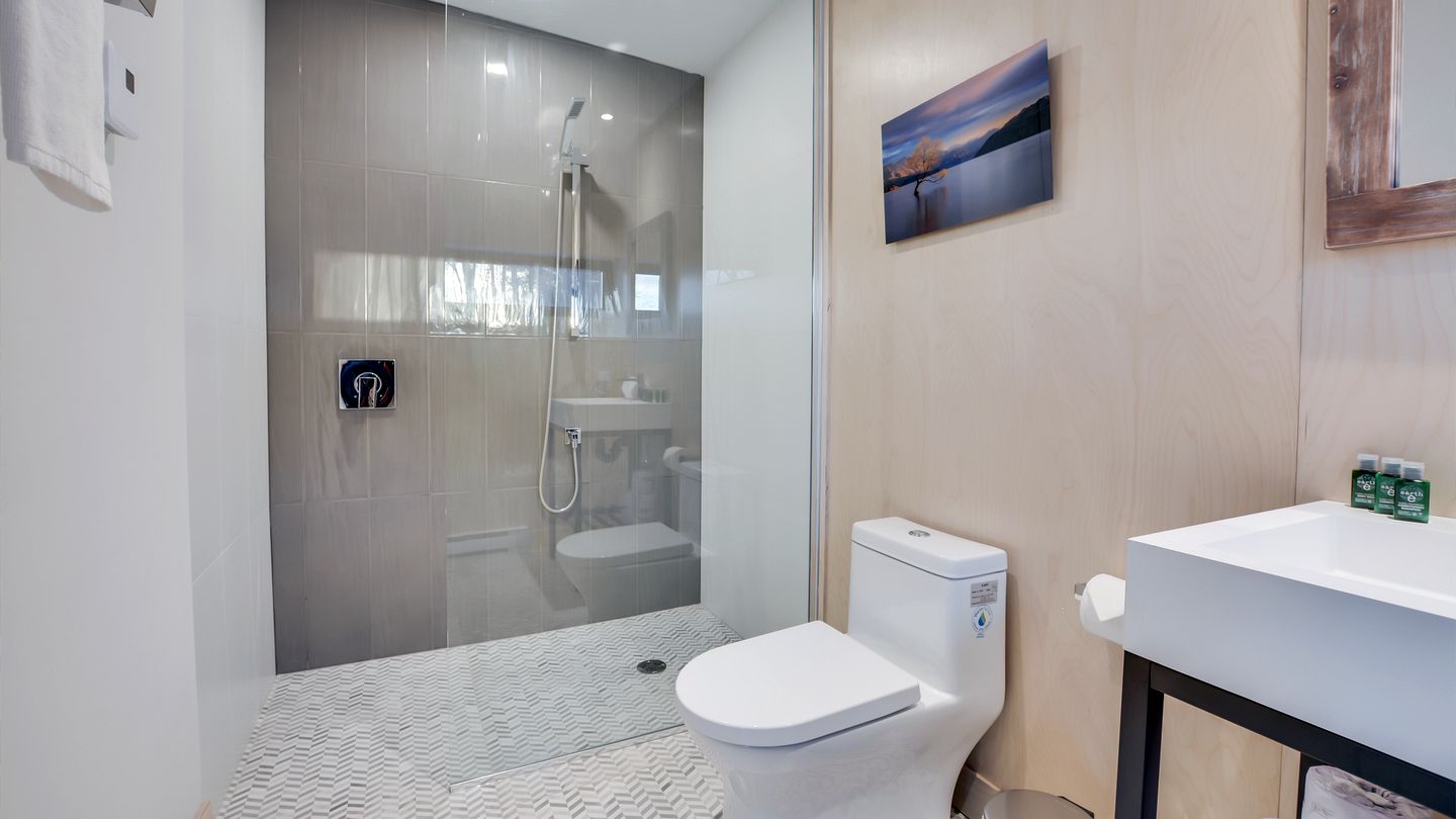 Mont Tremblant Glamping in a Tiny Home with Luxury Amenities