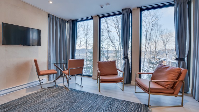 Pods (Canada, Mont Tremblant, Quebec)