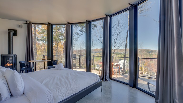 Pods (Canada, Mont Tremblant, Quebec)