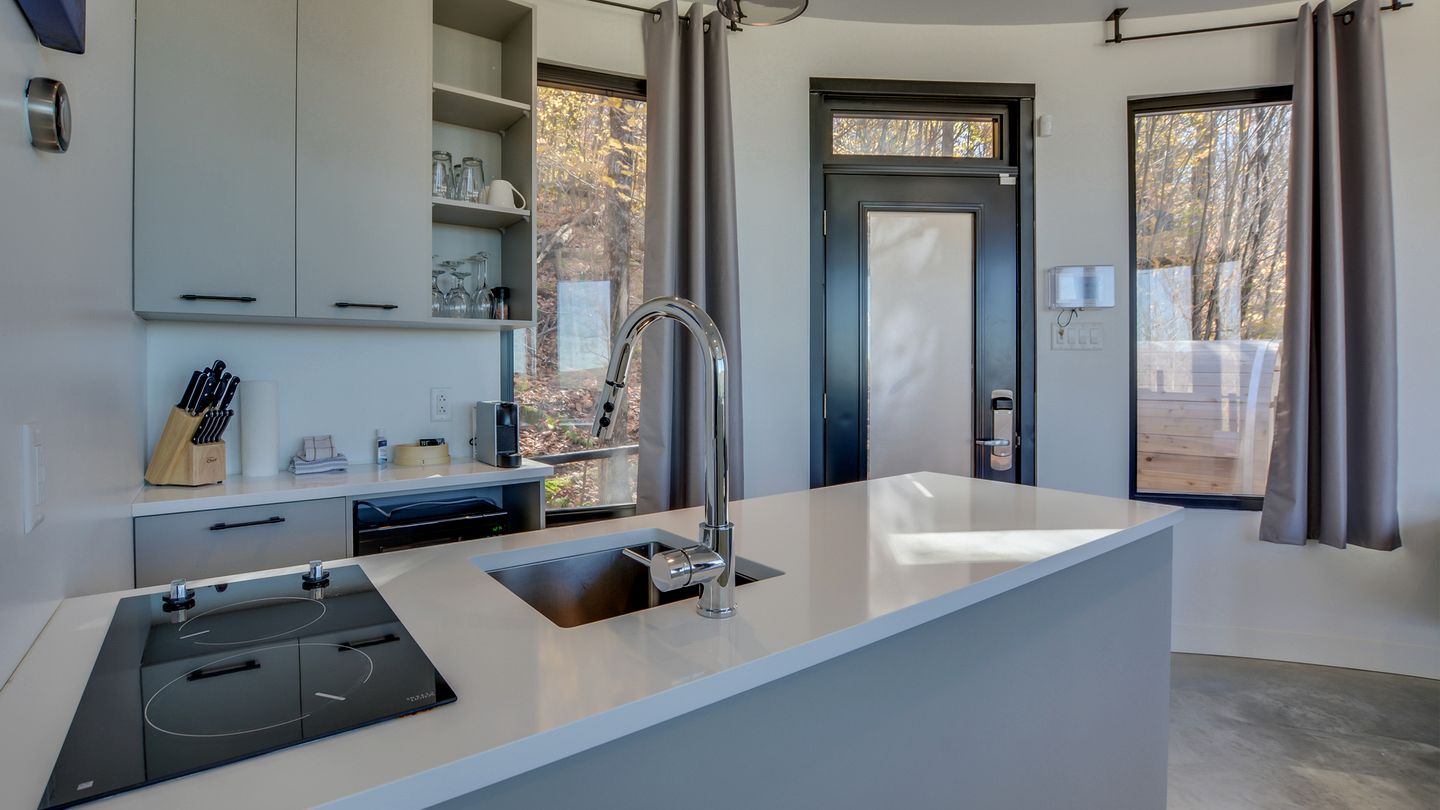 Mont Tremblant Luxury Glamping to Relax and Reconnect near Quebec