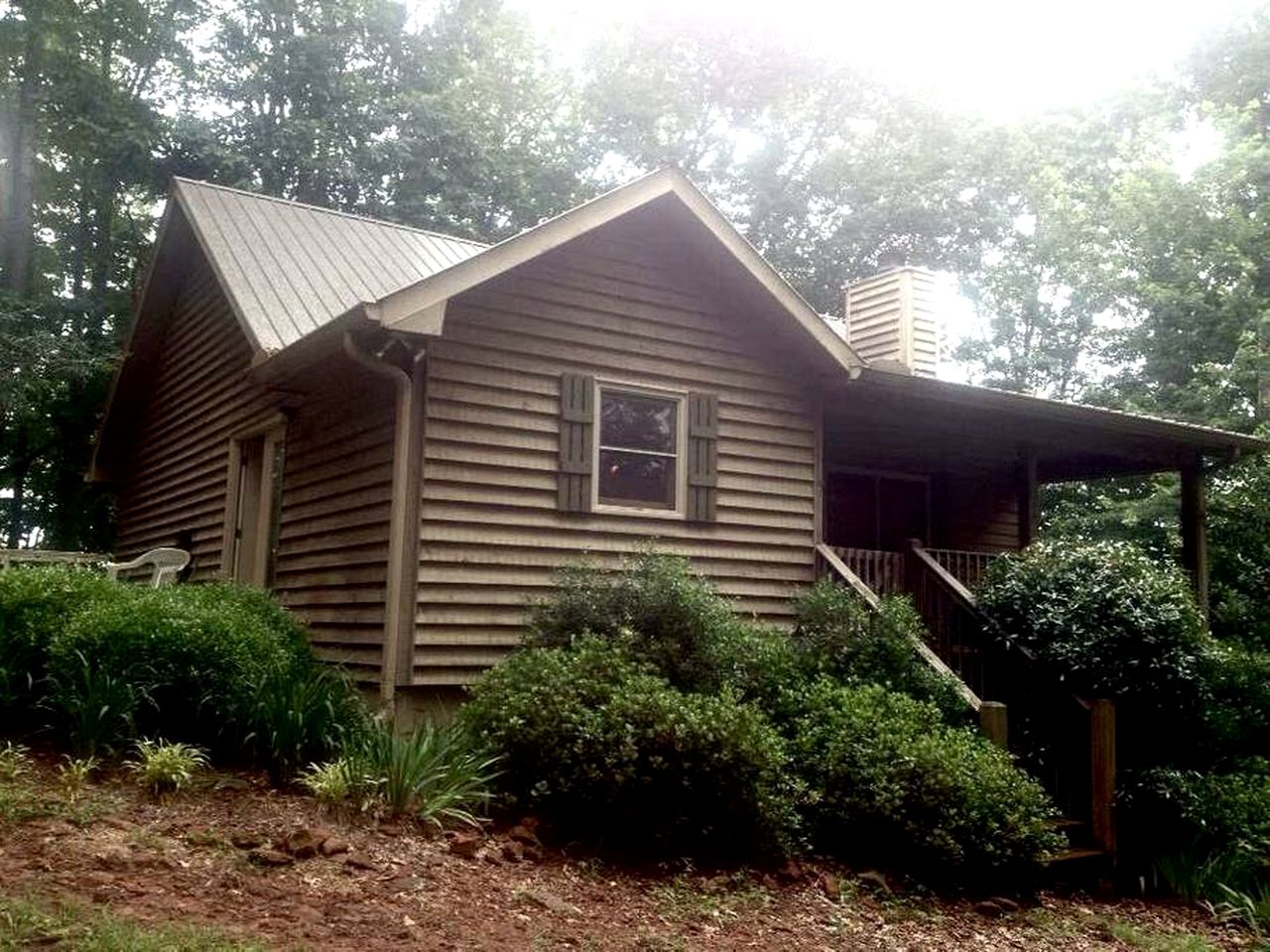 Charming Woodland Cabin Perfect for a Hiking Trip in Dahlonega, Georgia