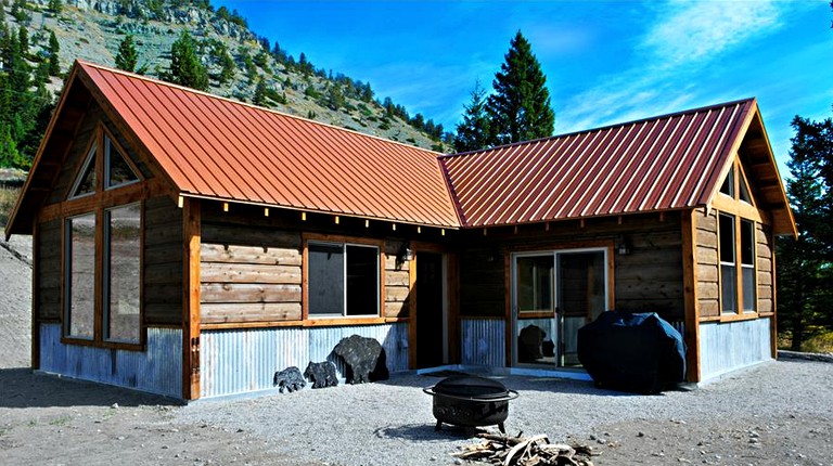 Log Cabins (Big Timber, Montana, United States)