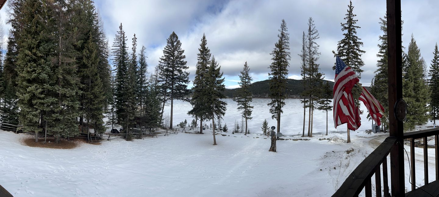 Wilderness Retreat in Montana: Luxurious Mountain Glamping Experience on Lake McGregor