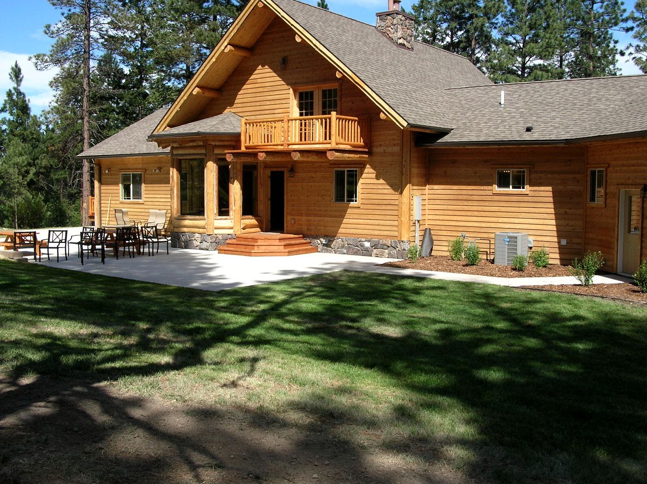 Family-Friendly Cabin Rental near Hamilton, Montana