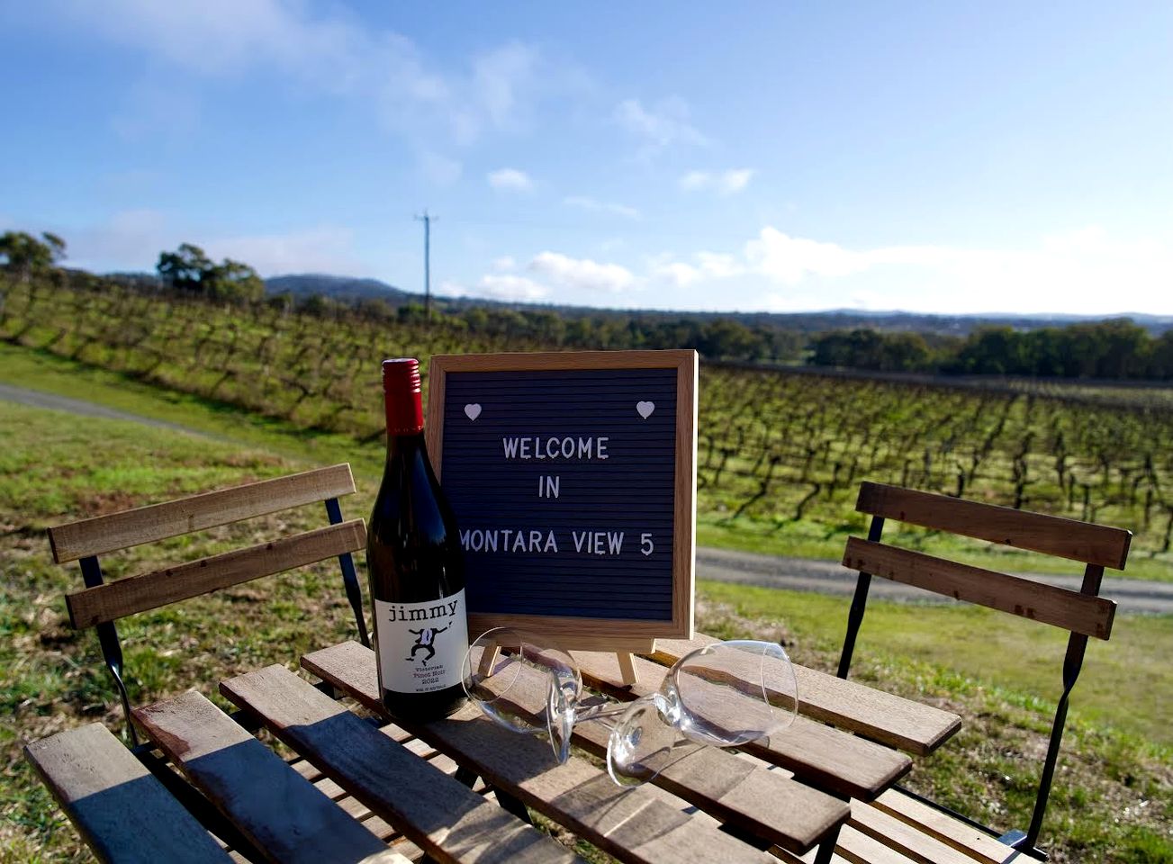 Delightful Tiny House with Stunning Views in Ararat, Victoria