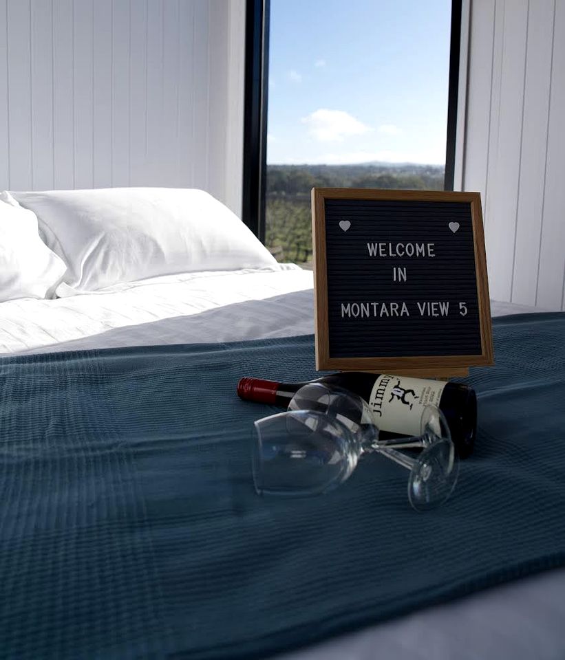 Delightful Tiny House with Stunning Views in Ararat, Victoria