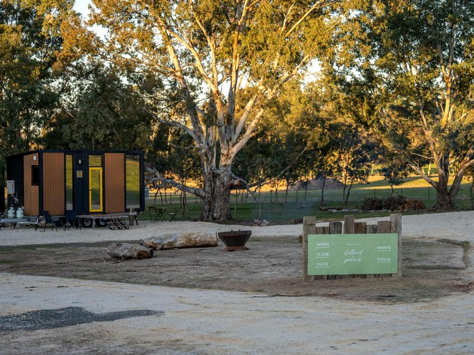 Tiny Houses (Australia, Warrenmang, Victoria)