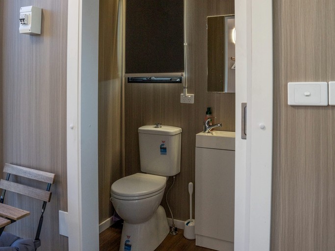 Tiny Houses (Australia, Warrenmang, Victoria)