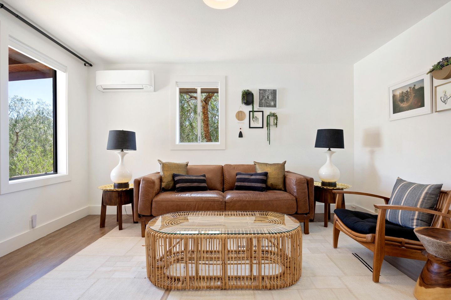 Incredible Vacation Rental with Hot-tub, Fire Pit and Great Sights in Joshua Tree, California