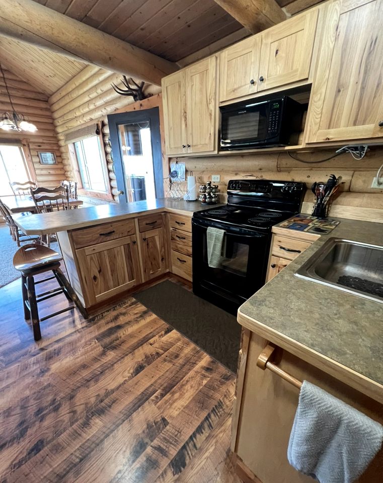 Secluded Montana Cabin with Stunning Madison River Valley Views, Near Ennis, MT