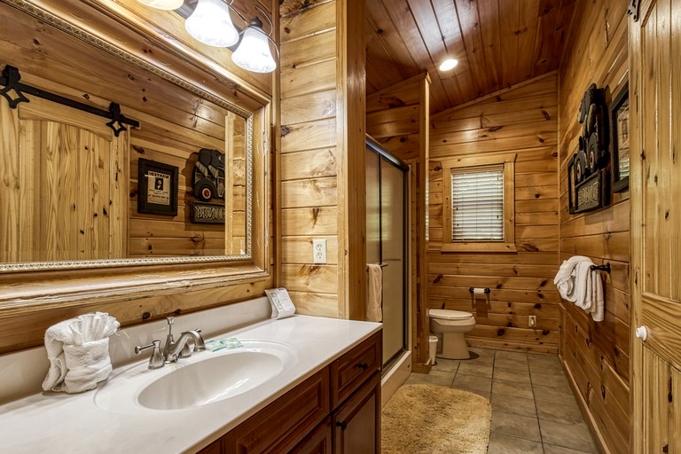 Cabins (United States of America, Gatlinburg, Tennessee)