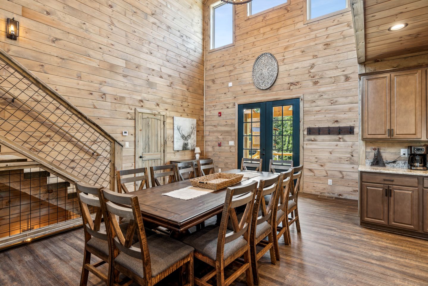 Fantastic Wooden Cabin with Pool Table and Hot-tub in Sevierville, Tennessee