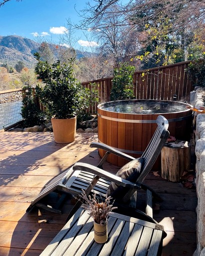 Airstreams (United States of America, Kernville, California)