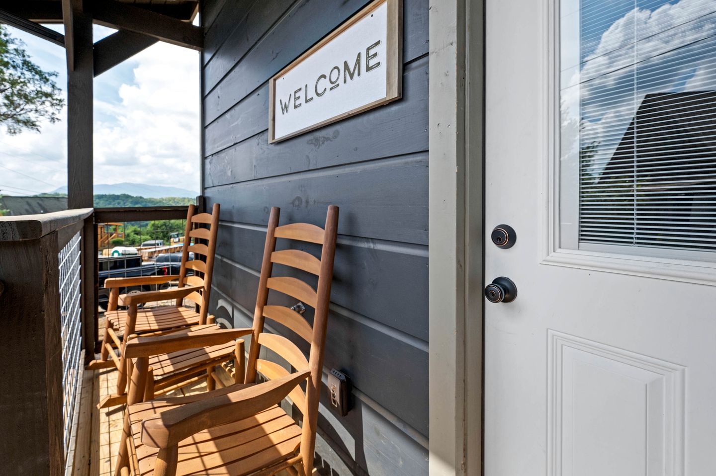 Charming Family Cabin • Hot Tub & Game Room • Near Dollywood in Sevierville, TN