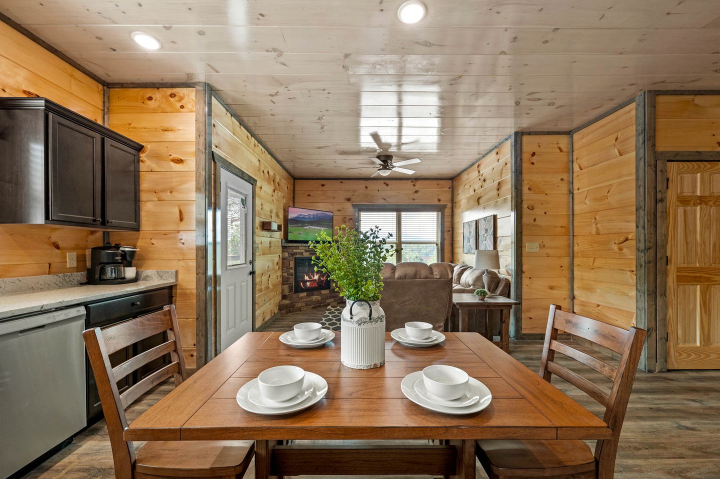 Charming Family Cabin • Hot Tub & Game Room • Near Dollywood in Sevierville, TN