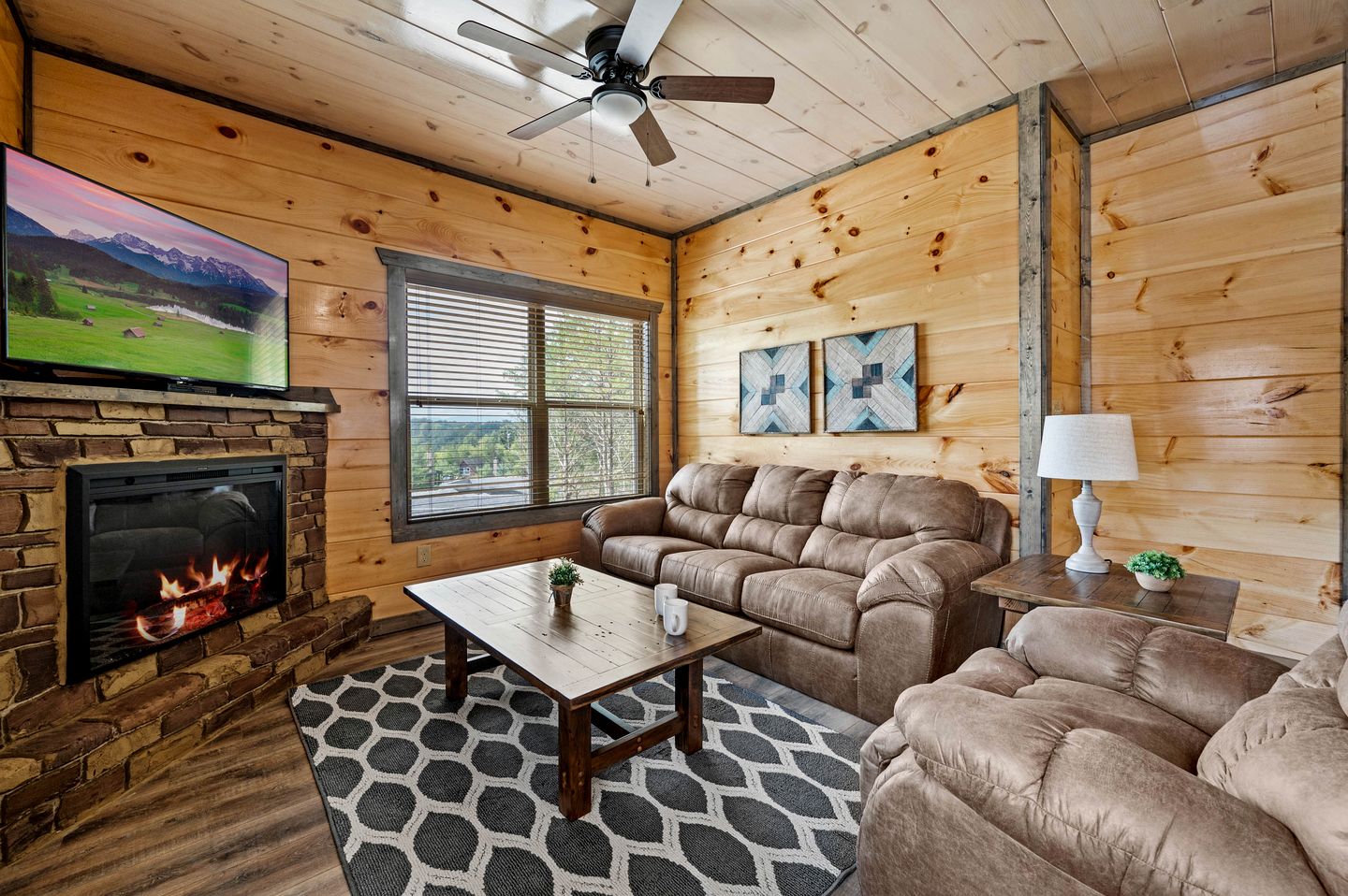 Charming Family Cabin • Hot Tub & Game Room • Near Dollywood in Sevierville, TN