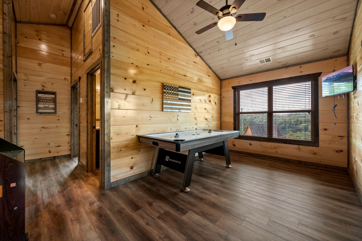 Charming Family Cabin • Hot Tub & Game Room • Near Dollywood in Sevierville, TN