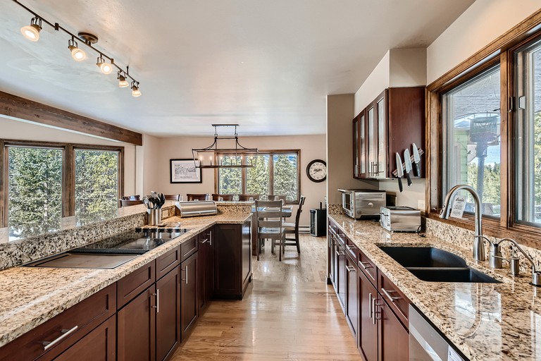 Floating Homes (United States of America, Breckenridge, Colorado)