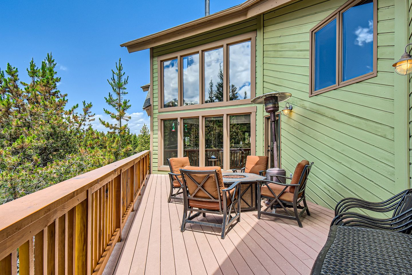 Majestic Mountain Ski Cottage with Panoramic Views of the Breckenridge Ski Area and the Epic Rocky Mountains, Colorado