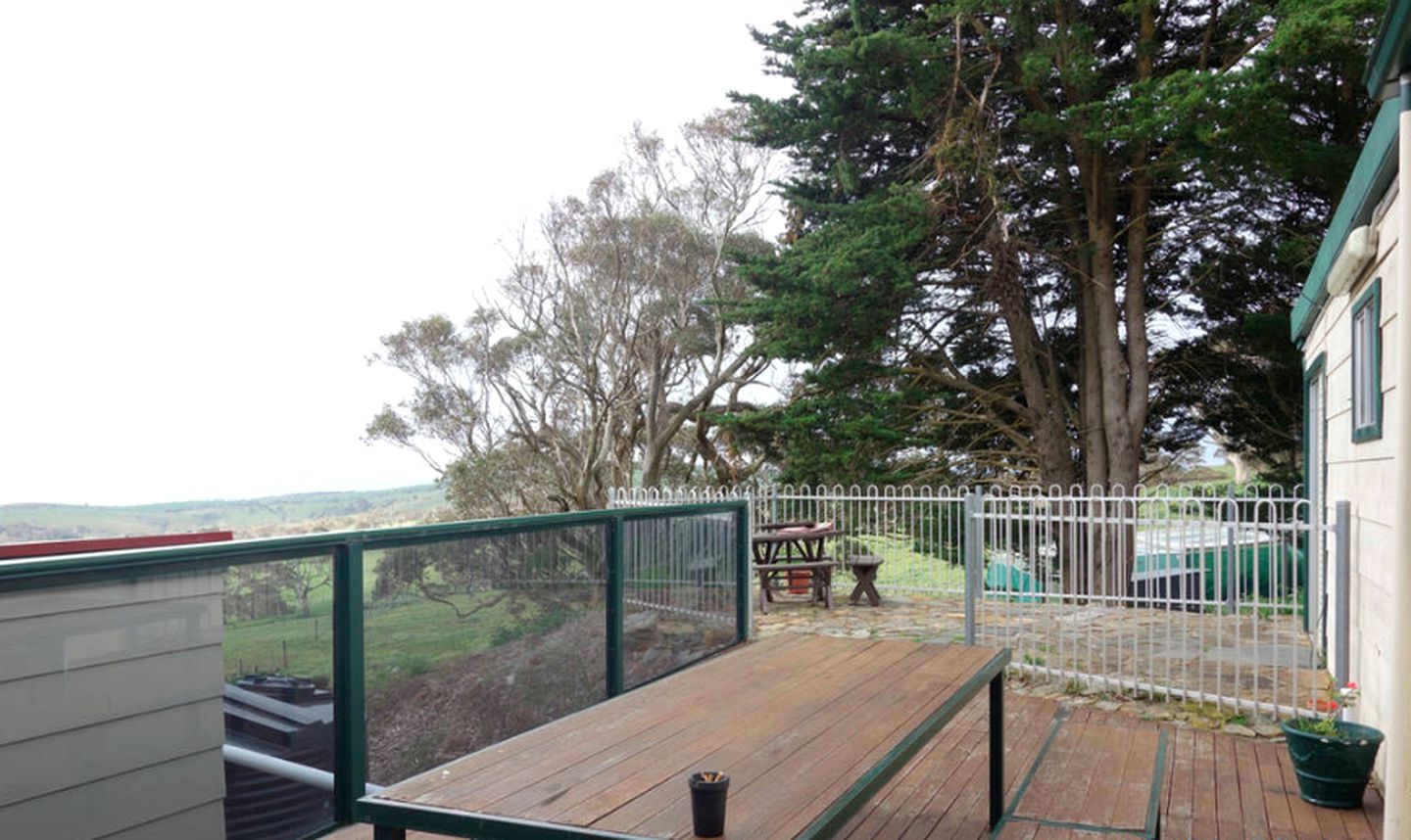 Serene Cottage on a Gorgeous Working Farm near Adelaide, South Australia