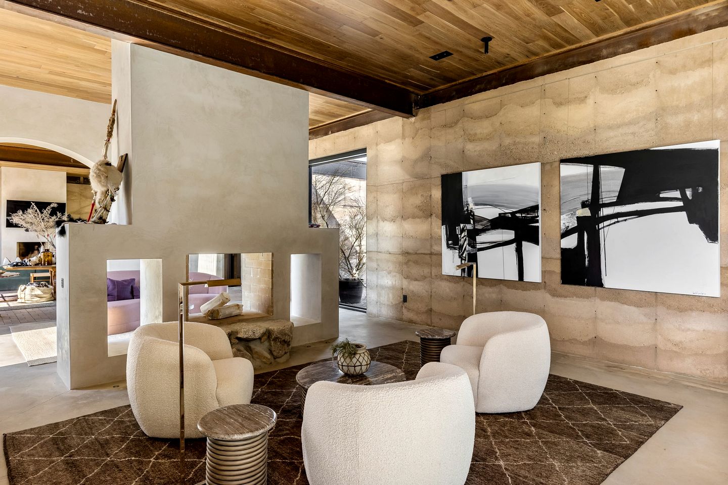 Elegant and Luxury Oasis in the Yucca Valley Desert, near Joshua Tree National Park