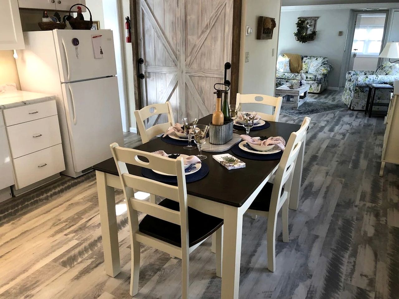 Equipped Cottage Ideal for Groups in Milo, New York