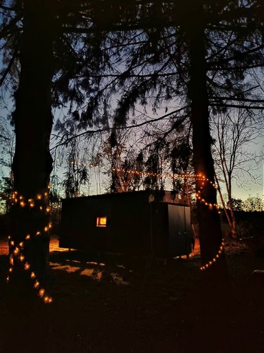Tiny Houses (France, Saulieu, Bourgogne-Franche-Comté)