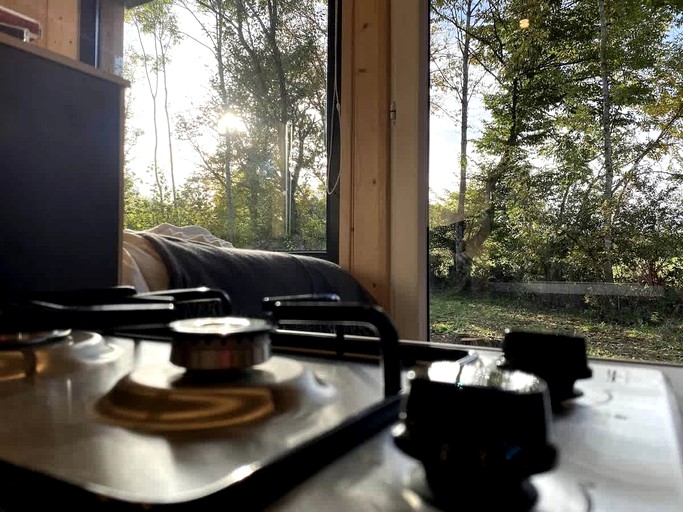 Tiny Houses (France, Saulieu, Bourgogne-Franche-Comté)