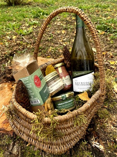 Tiny Houses (France, Saulieu, Bourgogne-Franche-Comté)