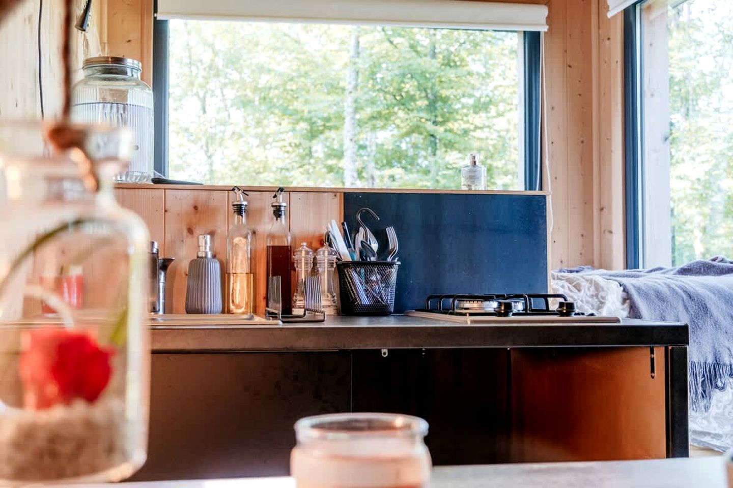 Immersive Glass Tiny House with Panoramic Nature Views near Morvan Regional Natural Park, Côte-d’Or