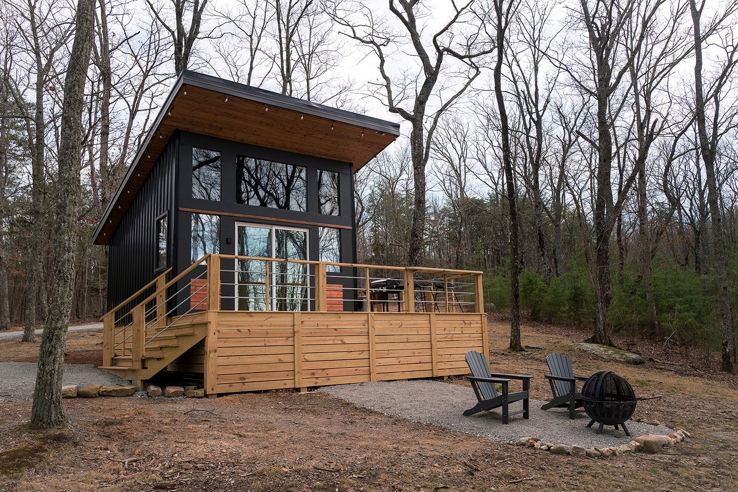 Moss Rock Chalet | Menlo, Georgia | Glamping Hub
