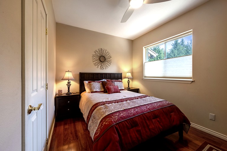 Cabins (United States of America, Parkdale, Oregon)