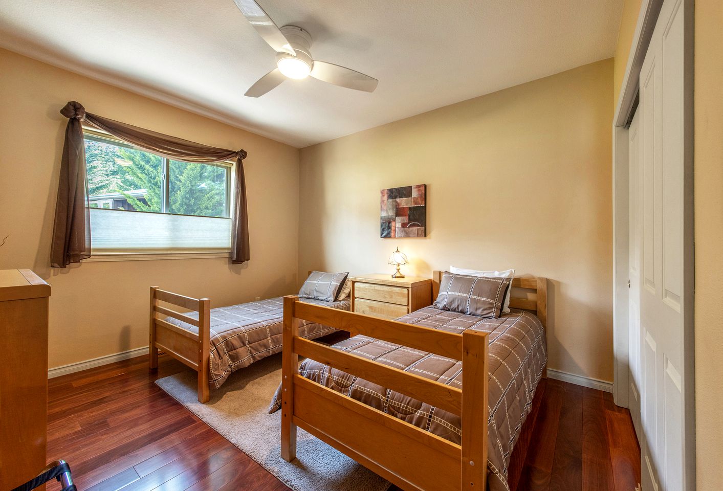 Luxurious Cabin with Hot-tub in Parkdale, Oregon